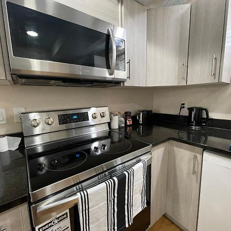 Super Luxury & Cozy Lower Level Apartment In Nw Calgary, Ab Close To Banff Eksteriør bilde